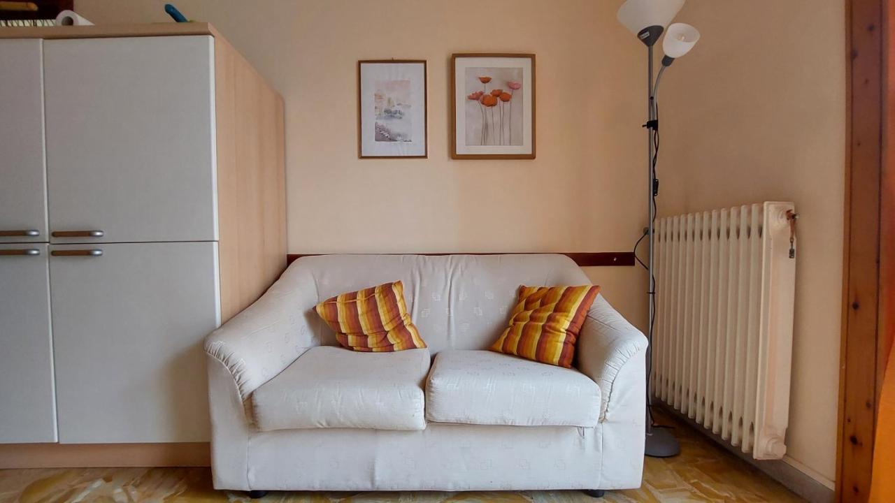 Apartmán Albengamare Exteriér fotografie